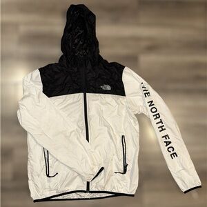 New The North Face Windbreaker